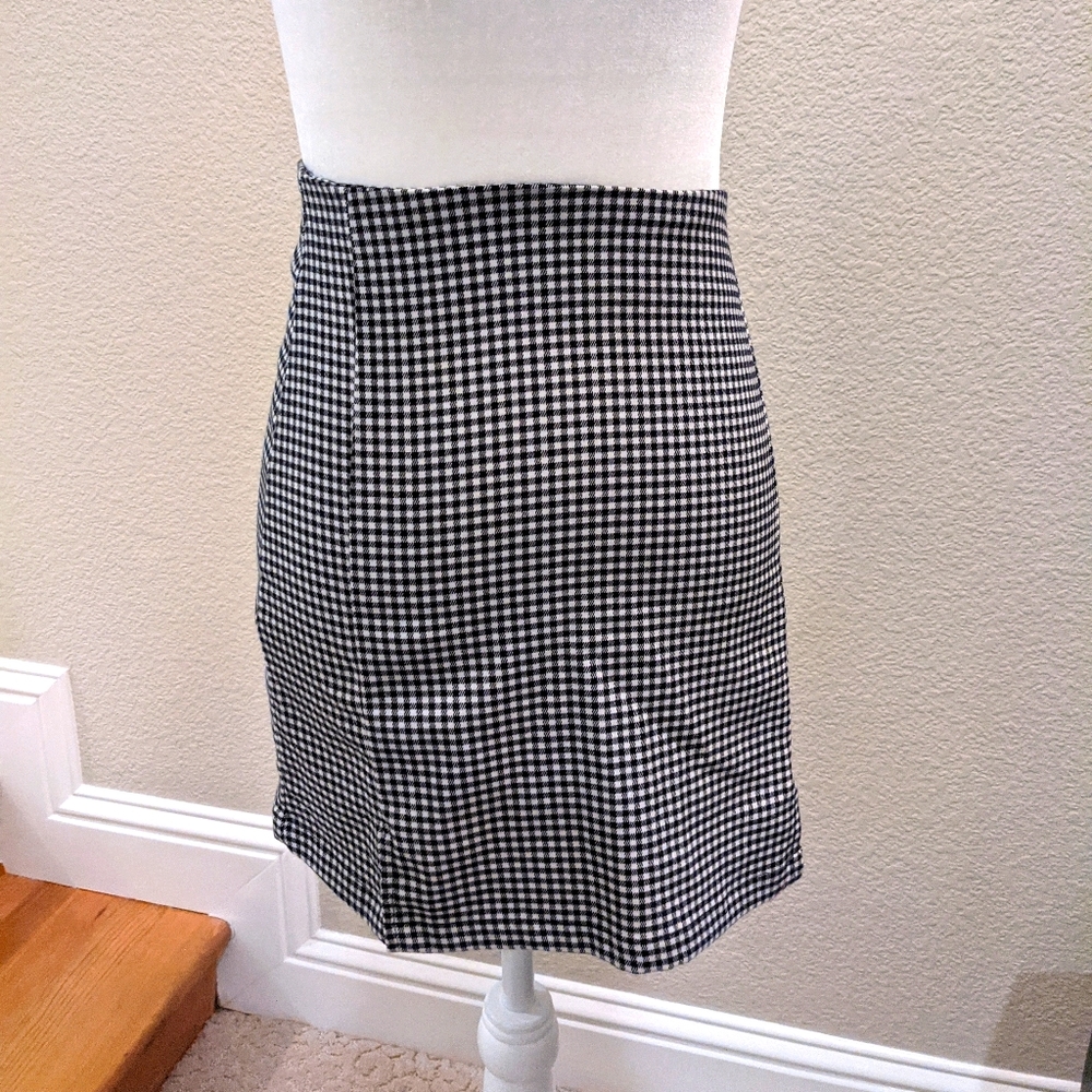 NWT Gingham mini skirt